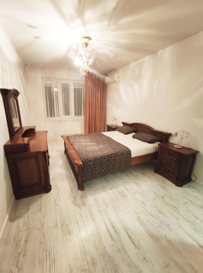 Bulevardul Constantin Negruzzi 2/6 Kišiněv Exteriér fotografie