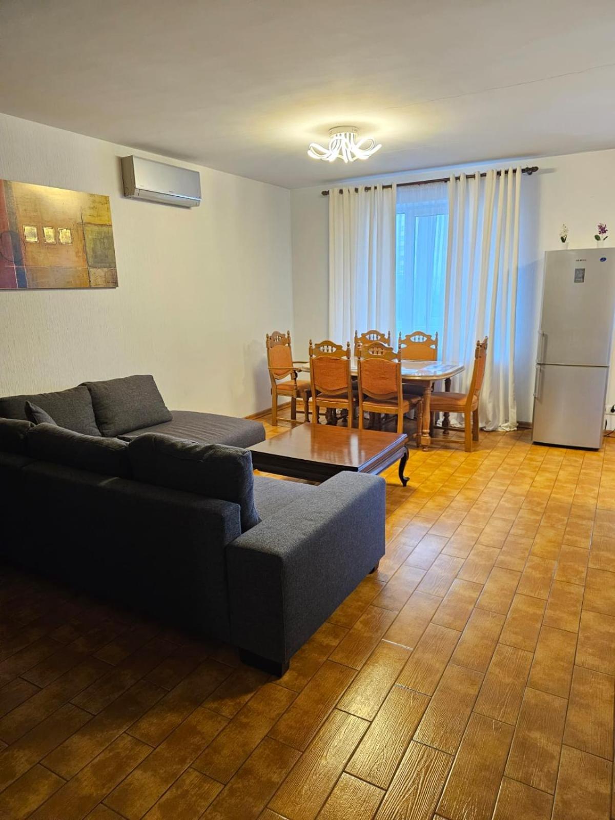 Bulevardul Constantin Negruzzi 2/6 Kišiněv Exteriér fotografie